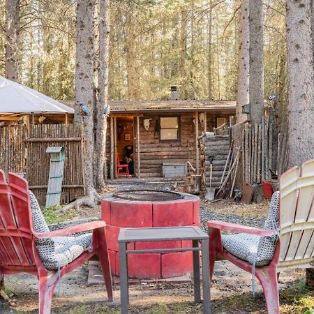 Rustic Cozy Cabin With Hot Tub Bragg Creek Dış mekan fotoğraf