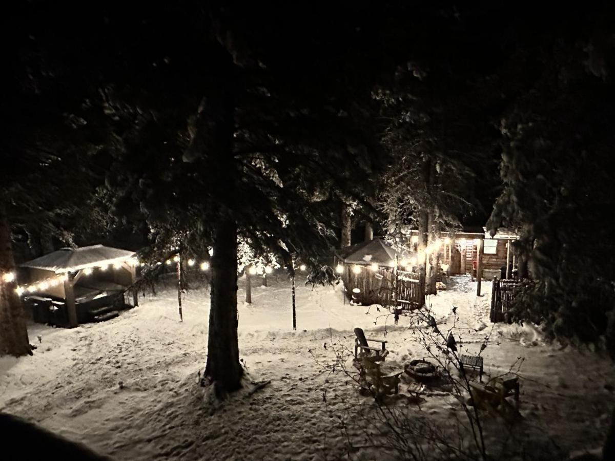Rustic Cozy Cabin With Hot Tub Bragg Creek Dış mekan fotoğraf